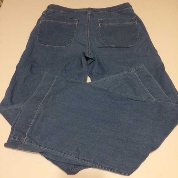 NYDJ Wide Leg Med Wash Jeans Lift Tuck Technology - Picture 3 of 8